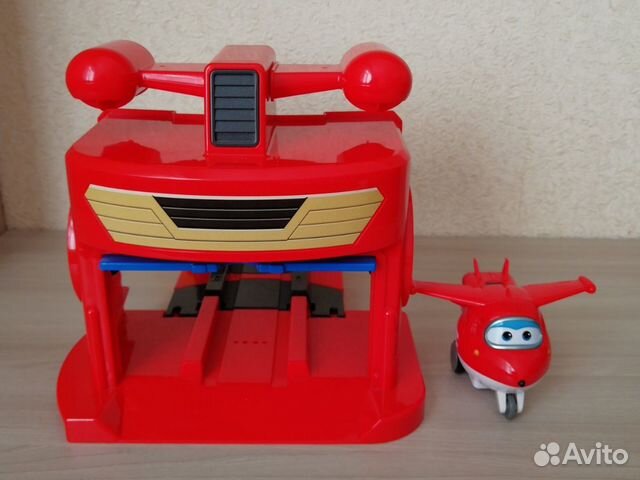 Ангар Джета как новый