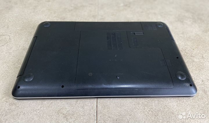 Hp 17-e 17.3' a10 8gb 512ssd Radeon 7660g