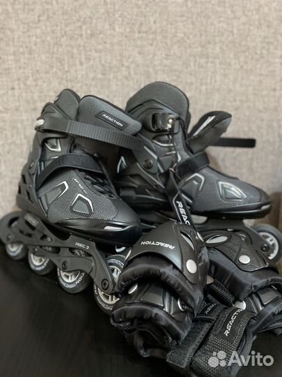 Роликовые коньки