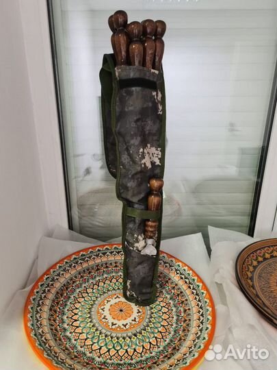 Комплект в тканевом чехле: 8 шампуров, нож