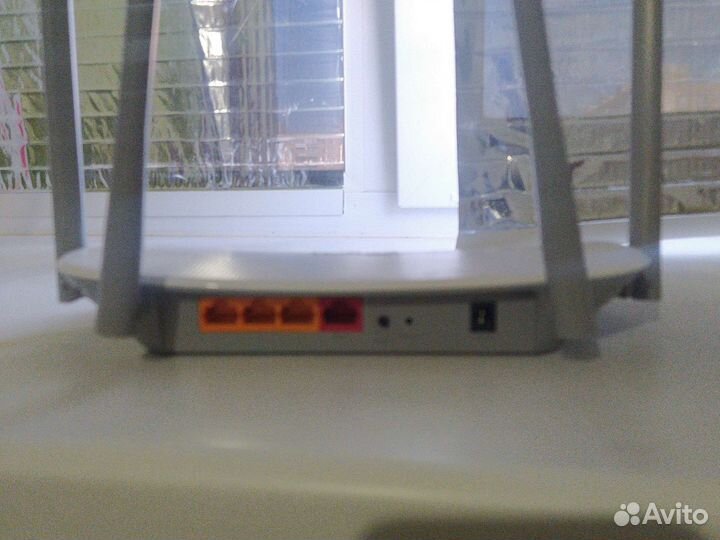 Wifi роутер tp-link ec220-g5 на 1гб/с