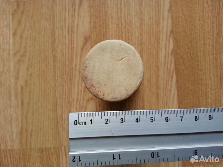 Старинный флакон