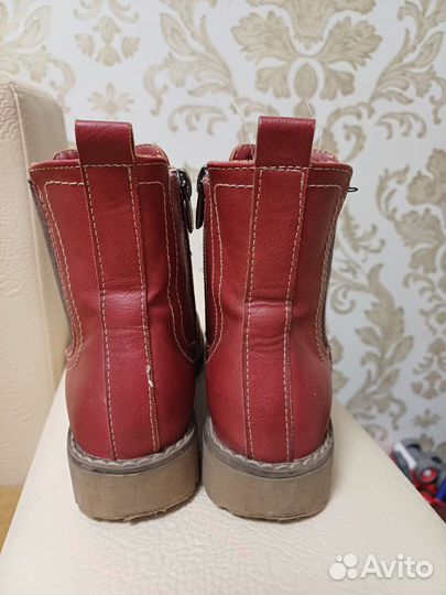 Ботинки осенние на девочку