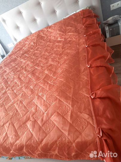 Покрывало на кровать