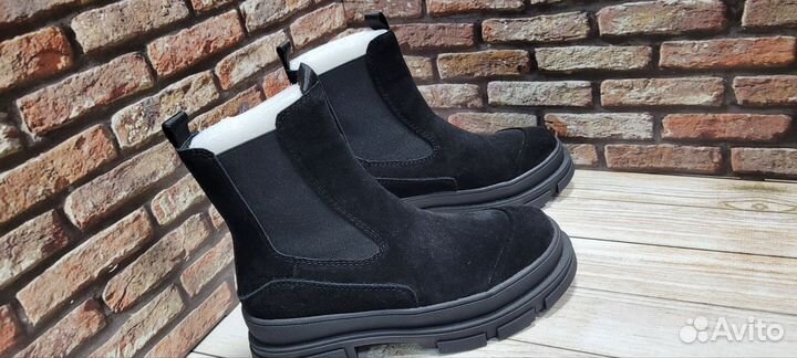 Ботинки женские 37 размер