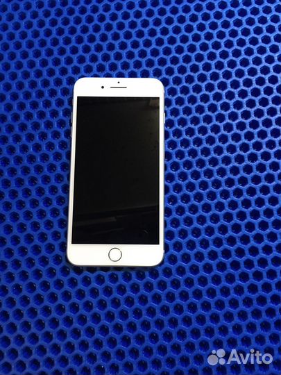 iPhone 8 plus 64gb