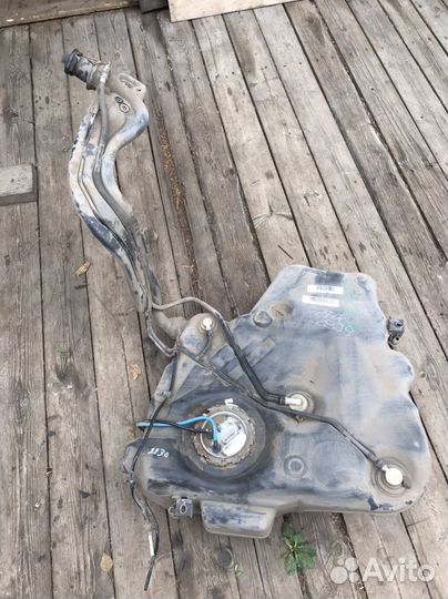 Топливный бак в сборе volkswagen jetta 5