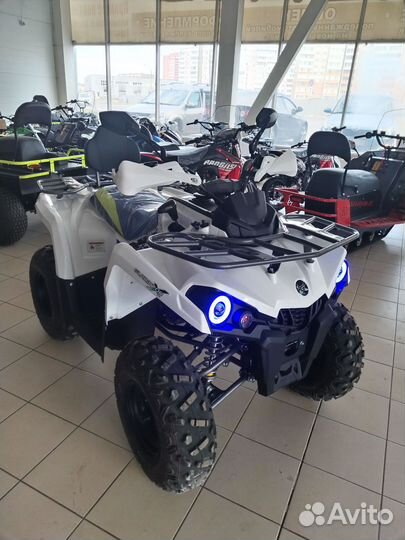 Квадроцикл Gladiator F200, белый