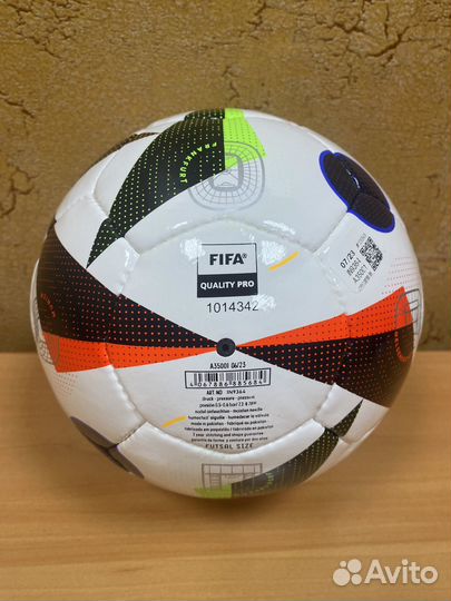 Мяч футзальный Adidas Euro24 PRO Sala р.4