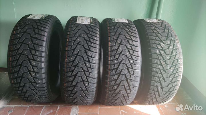 Hankook Winter I'Pike RS2 W429 205/55 R16