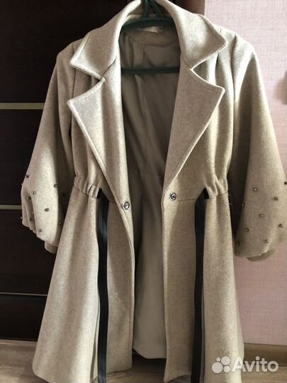 Пальто женское 44 46