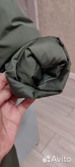 Пуховик женский Gap