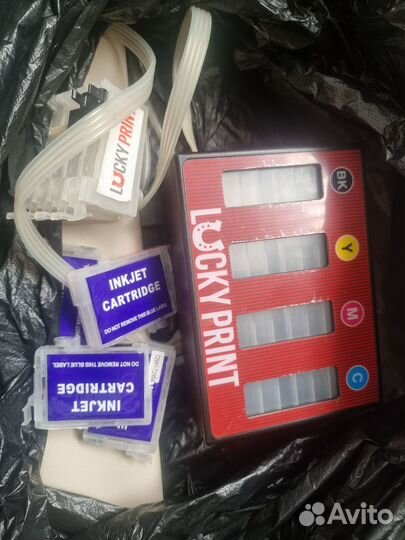 Принтер на запчасти расчипован epson