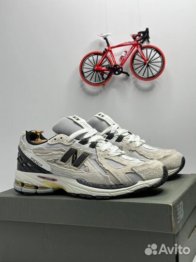 Кроссовки мужские new balance