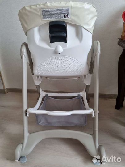Стульчик для кормления cam