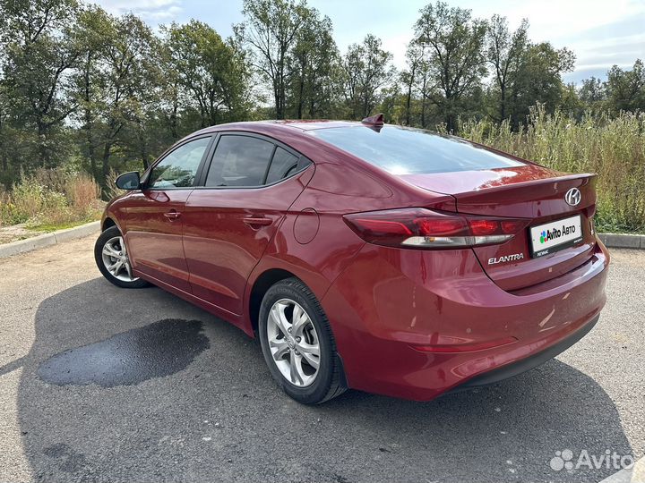 Hyundai Elantra 1.6 AT, 2018, 150 250 км