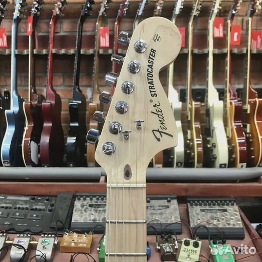 Электрогитара Fender Stratocaster American Special
