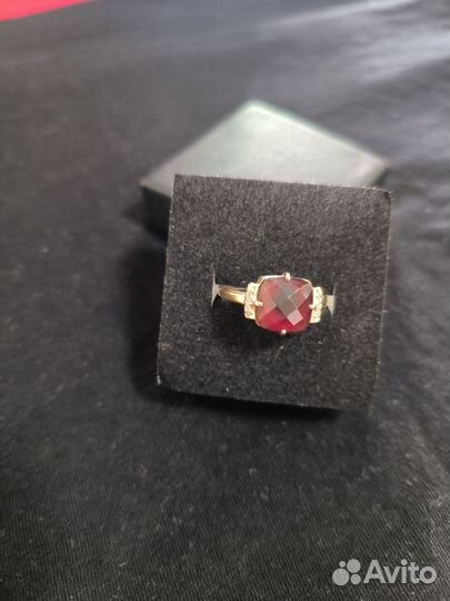 Золотое кольцо женское 19-20