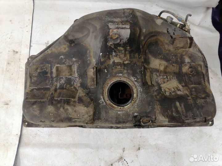 Бак топливный Nissan Maxima A32 VQ30DE 1997