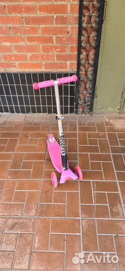 Самокат для девочки