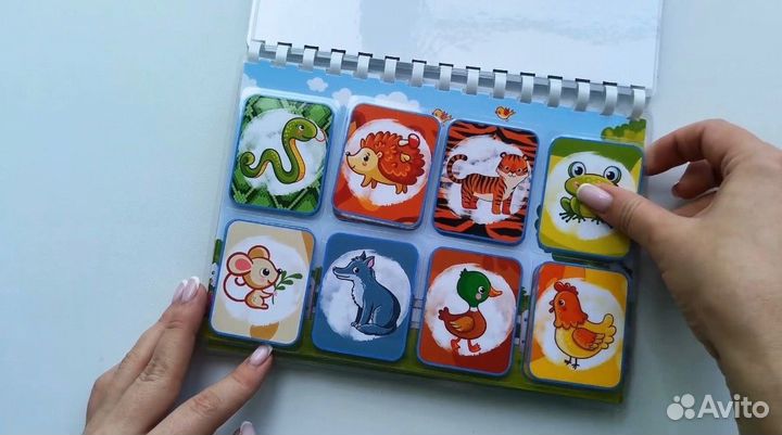 Альбом игры на липучках «В мире звуков»