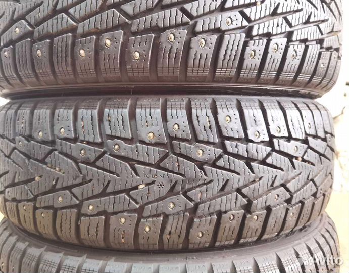 Nokian Tyres Hakkapeliitta 7 185/65 R15 92T