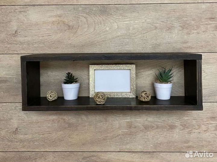 Полка настенная из массива дерева