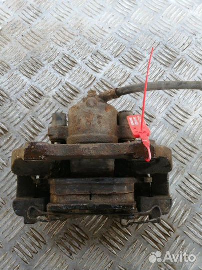 Суппорт передний правый Opel Astra H L48 1.6