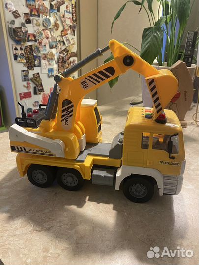 Экскаватор