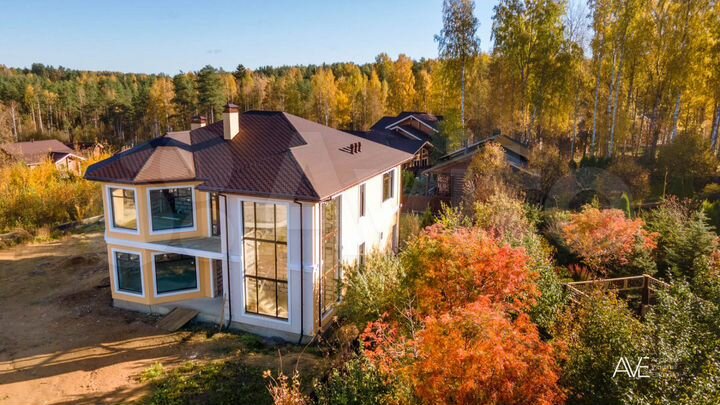 Дом 350 м² на участке 17 сот.