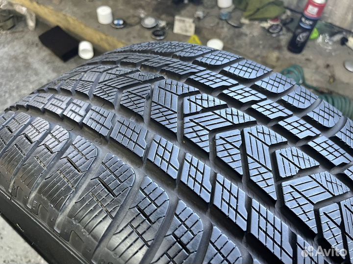 Pirelli Scorpion Winter 295/40 R20 106V