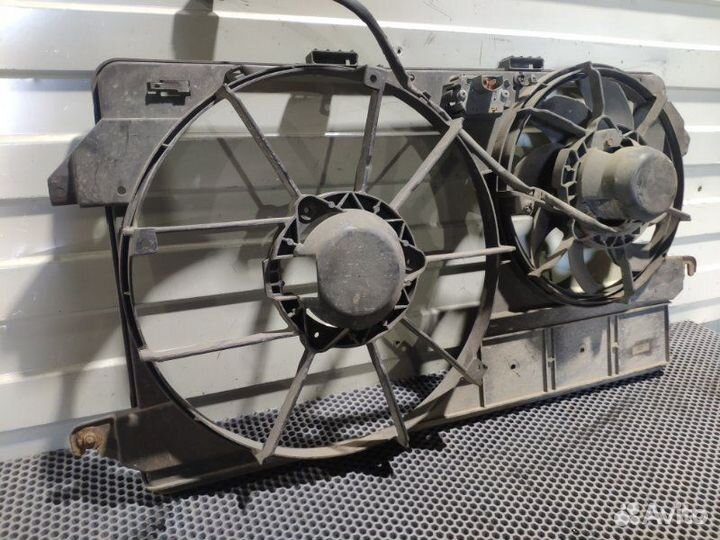 Вентилятор радиатора Ford Transit connect 1.8 tdci