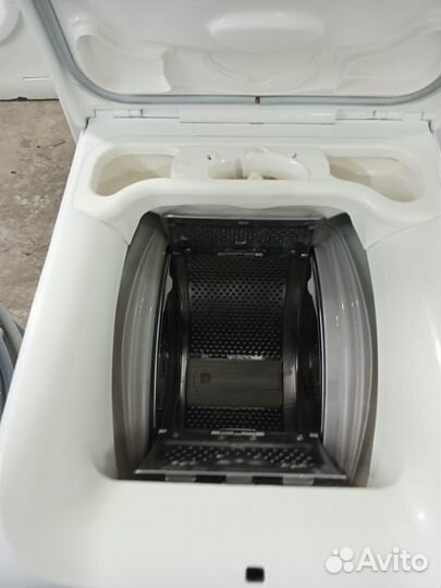 Стиральная машина с вертикальной загрузкой Zanussi