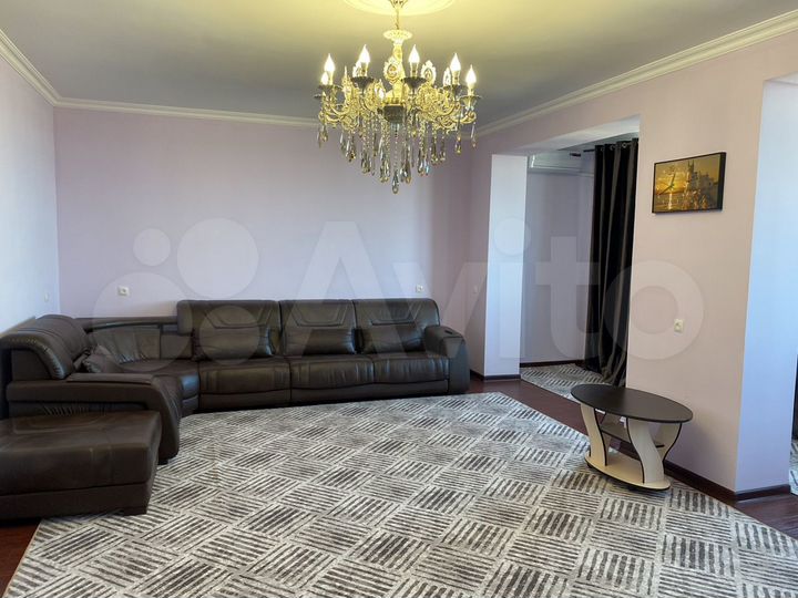 3-к. квартира, 127 м², 4/5 эт.