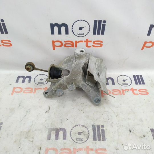 Кронштейн двигателя правый Audi A5 8W 2018