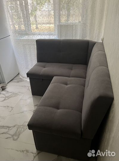 Угловой диван