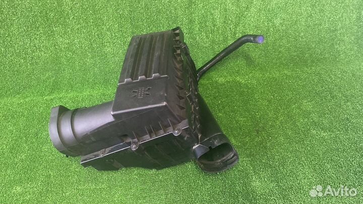 Корпус воздушного фильтра 1K0129607AG VAG