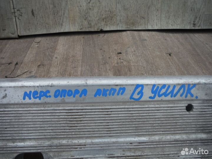 Опора кпп Mercedes GLE V167 2020