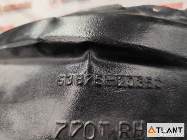 Подкрылок передний правый toyota celica