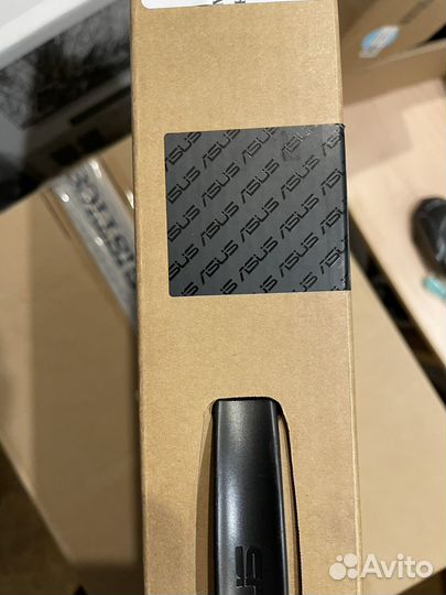 Asus Vivobook GO R5 7520U 15.6