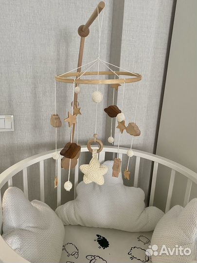 Мобиль на кроватку деревянный