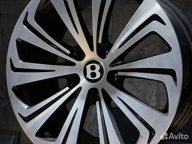 Кованые диски R22 5x130 Bentley Bentayga