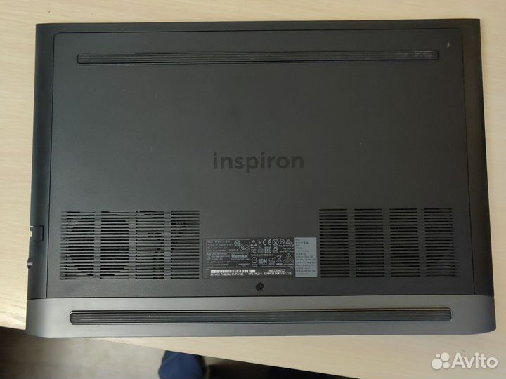 Ноутбук dell inspiron 15-7577