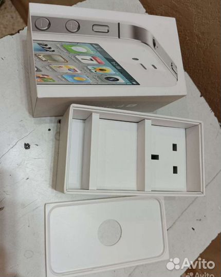Коробка от iPhone 4s, Alcatel, Samsung