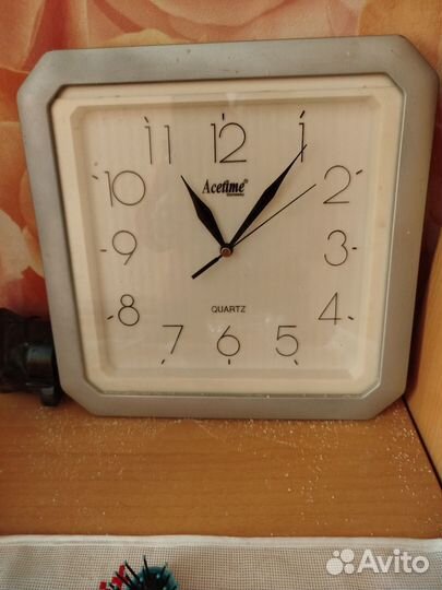 Часы настенные
