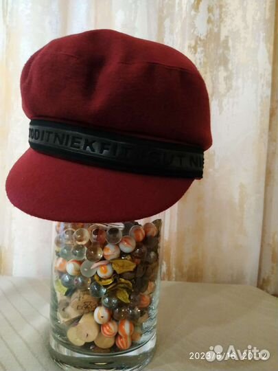 Кепи женская