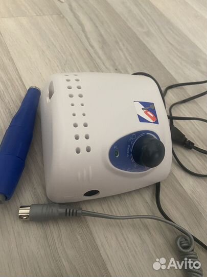 Аппарат для маникюра стронг 210