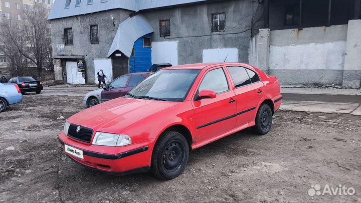 Skoda Octavia 1.6 МТ, 1998, 180 000 км