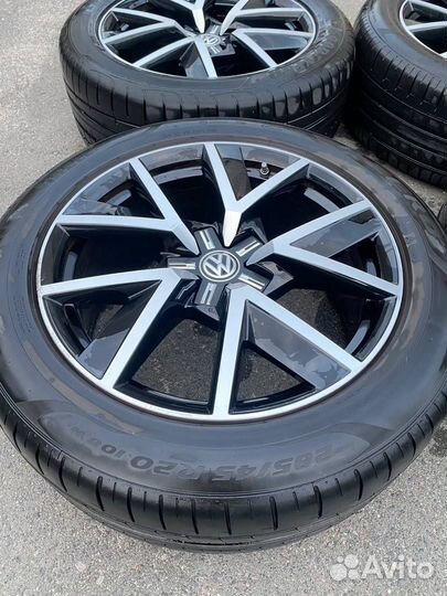 Комплект литых дисков R20x9 5x112