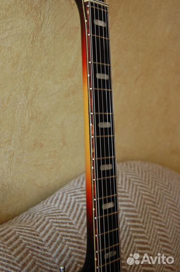 Винтажная гитара Музима 